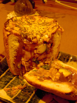 パン料理の中-1 blog.jpeg